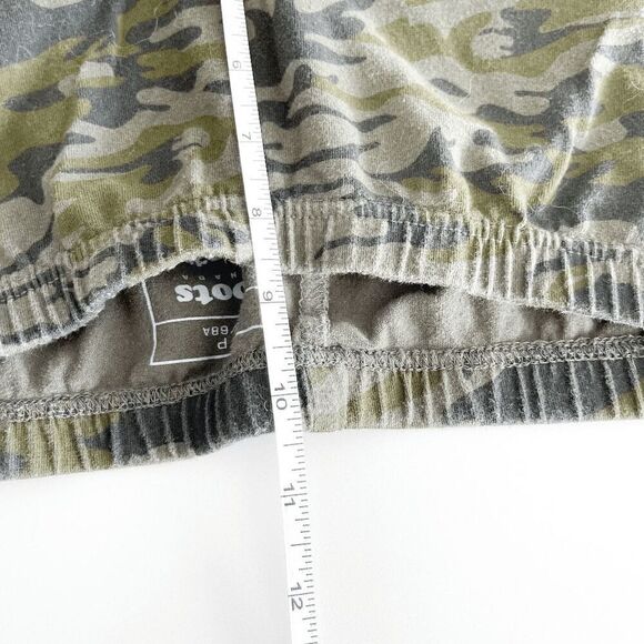 Roots Women's Camo Print Elastic Waist Mid-Rise Cropped Leggings Green Small - Picture 9 of 9